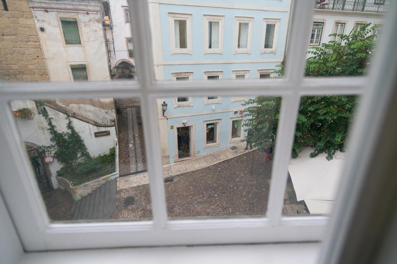 Change The World Hostels - Coimbra - Almedina Luaran gambar